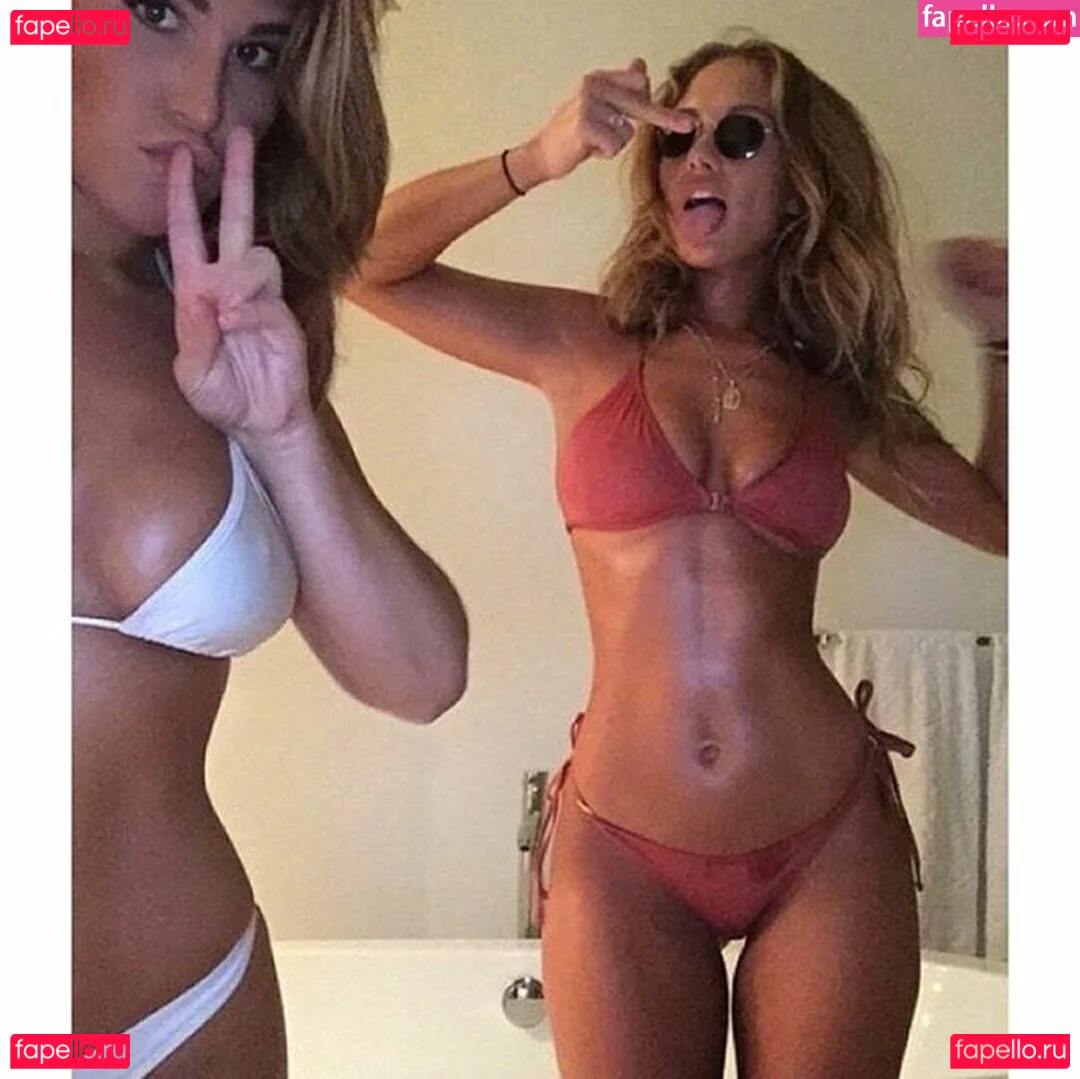 Laureen Pisciotta Onlyfans Photo Gallery 