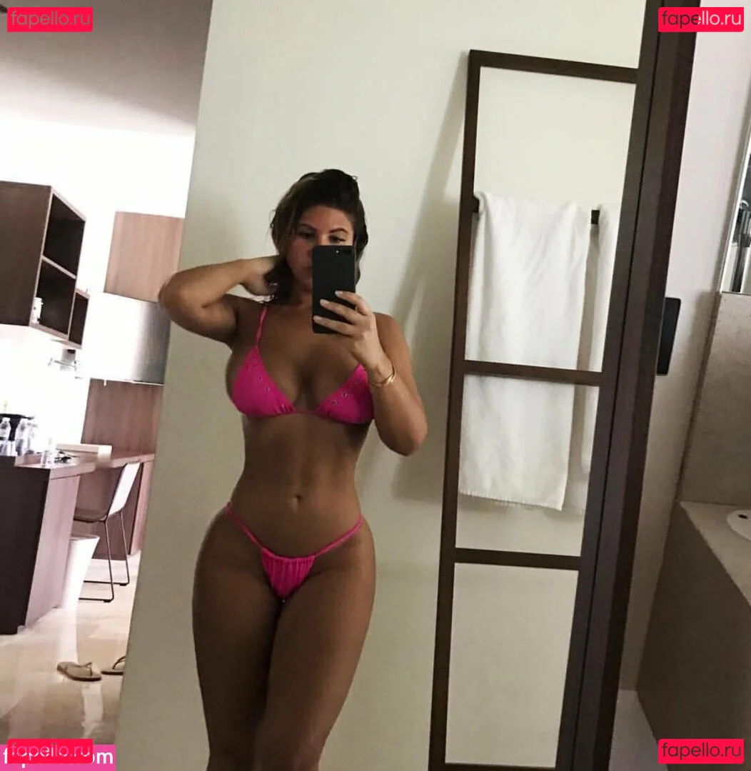 Laureen Pisciotta Onlyfans Photo Gallery 