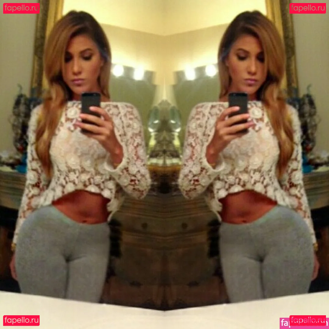 Laureen Pisciotta Onlyfans Photo Gallery 