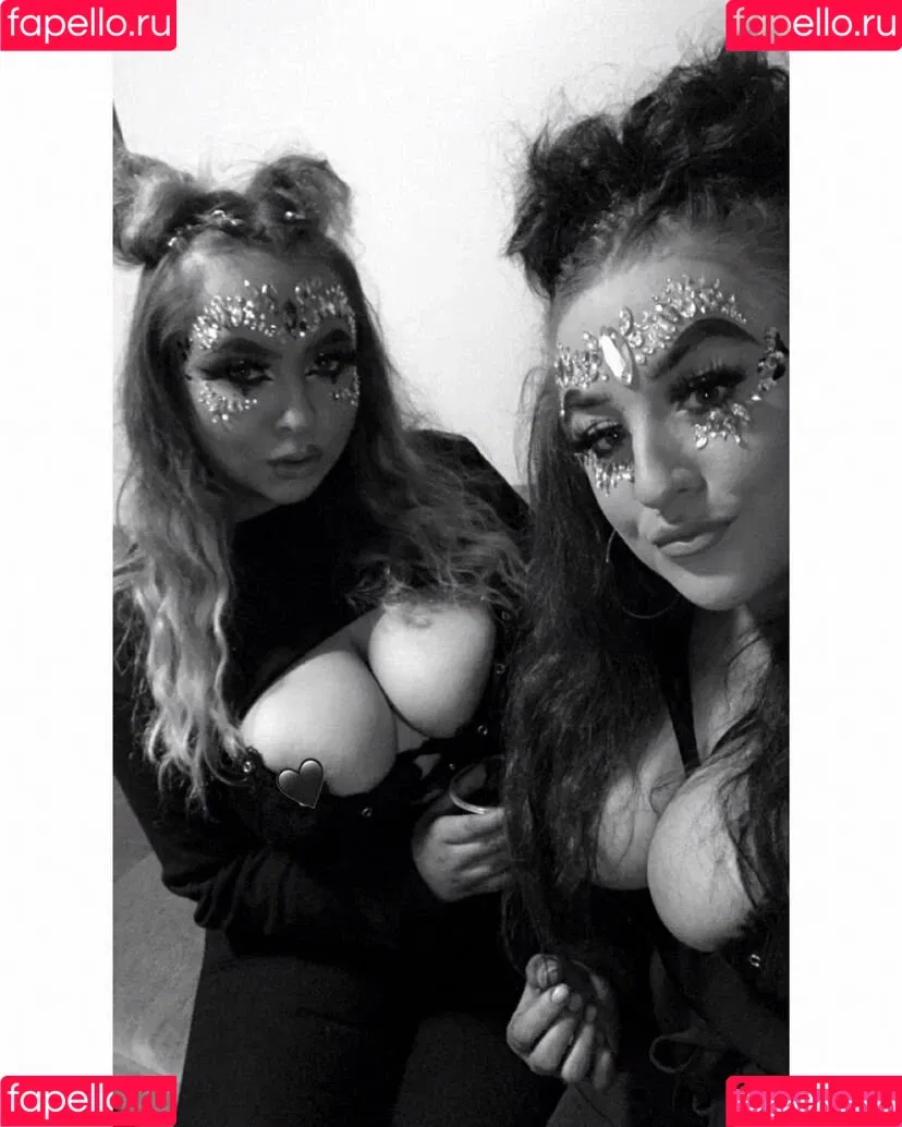 Charlotte Irvine Onlyfans Photo Gallery 