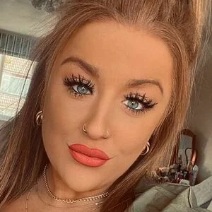 Charlotte Irvine Onlyfans Photo Gallery 