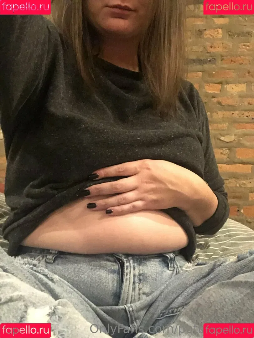 potbellywife Onlyfans Photo Gallery 