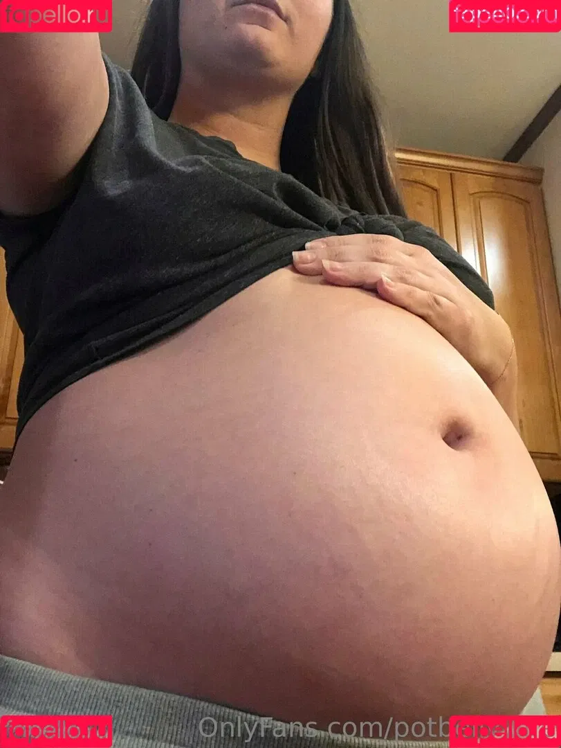 potbellywife Onlyfans Photo Gallery 