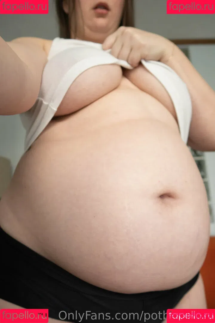 potbellywife Onlyfans Photo Gallery 