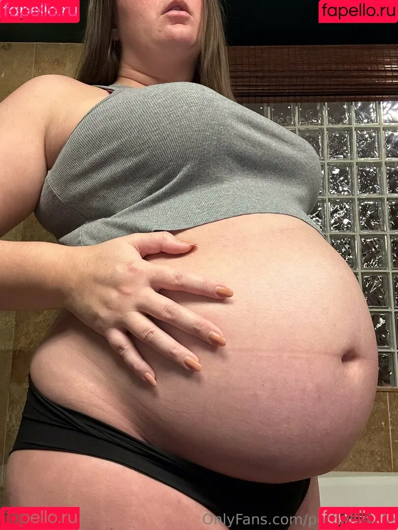 potbellywife Onlyfans Photo Gallery 