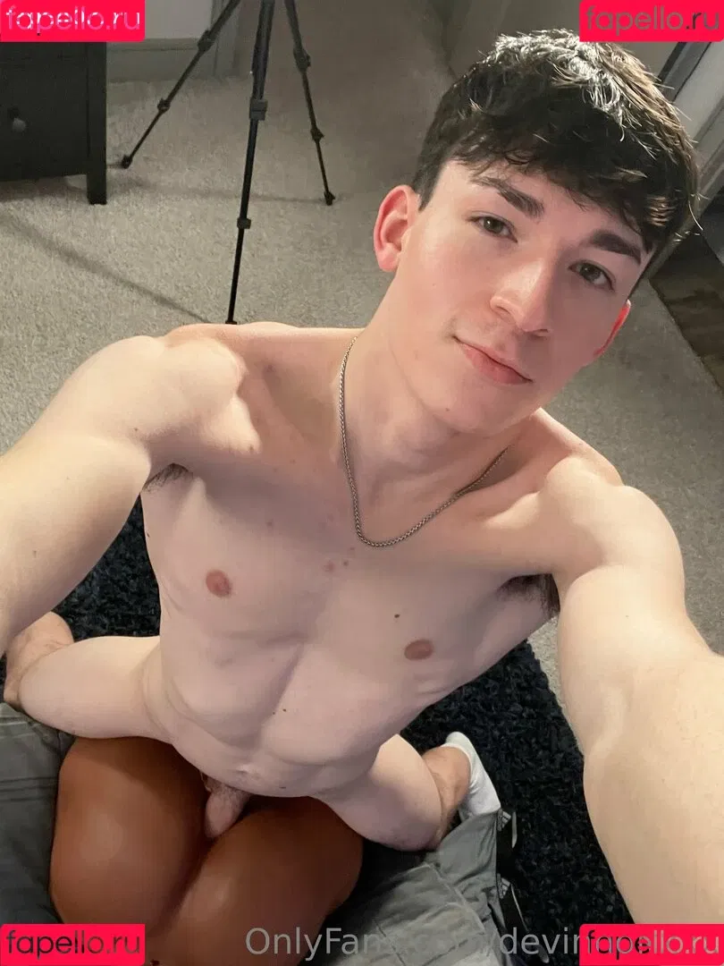 devinholtxxx Onlyfans Photo Gallery 