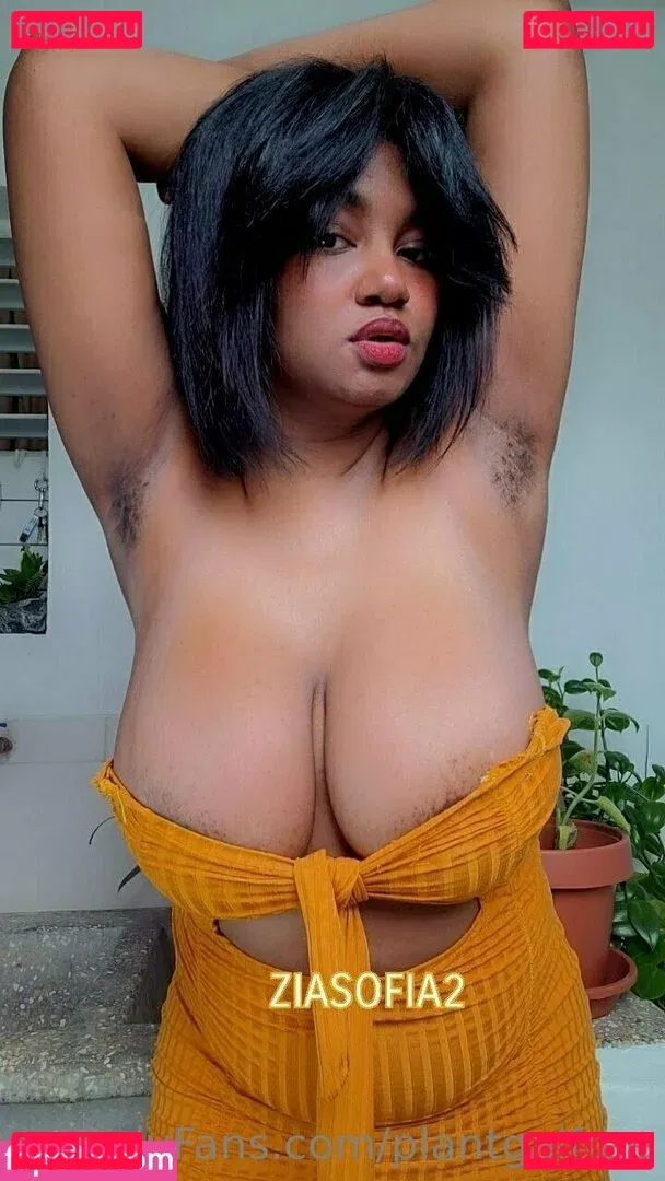 plantgalfree Onlyfans Photo Gallery 