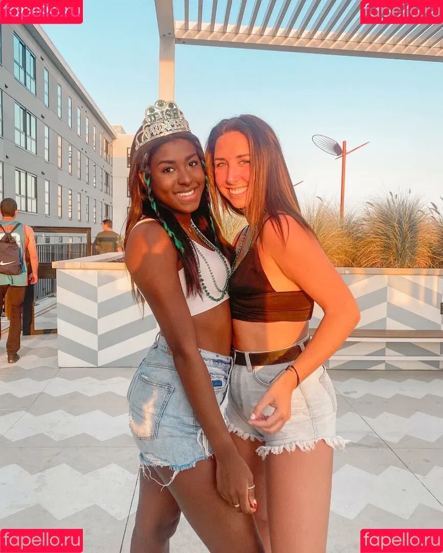 Ariana Ceant Onlyfans Photo Gallery 