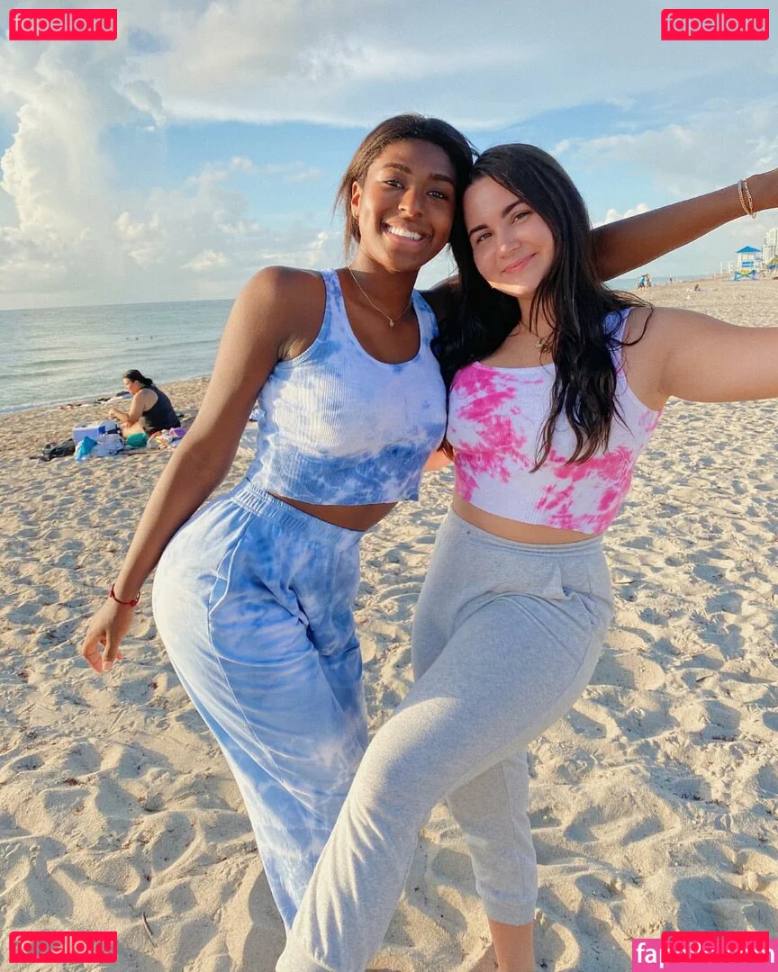 Ariana Ceant Onlyfans Photo Gallery 