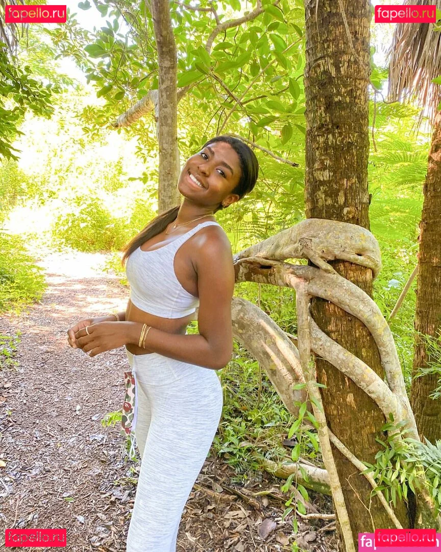 Ariana Ceant Onlyfans Photo Gallery 