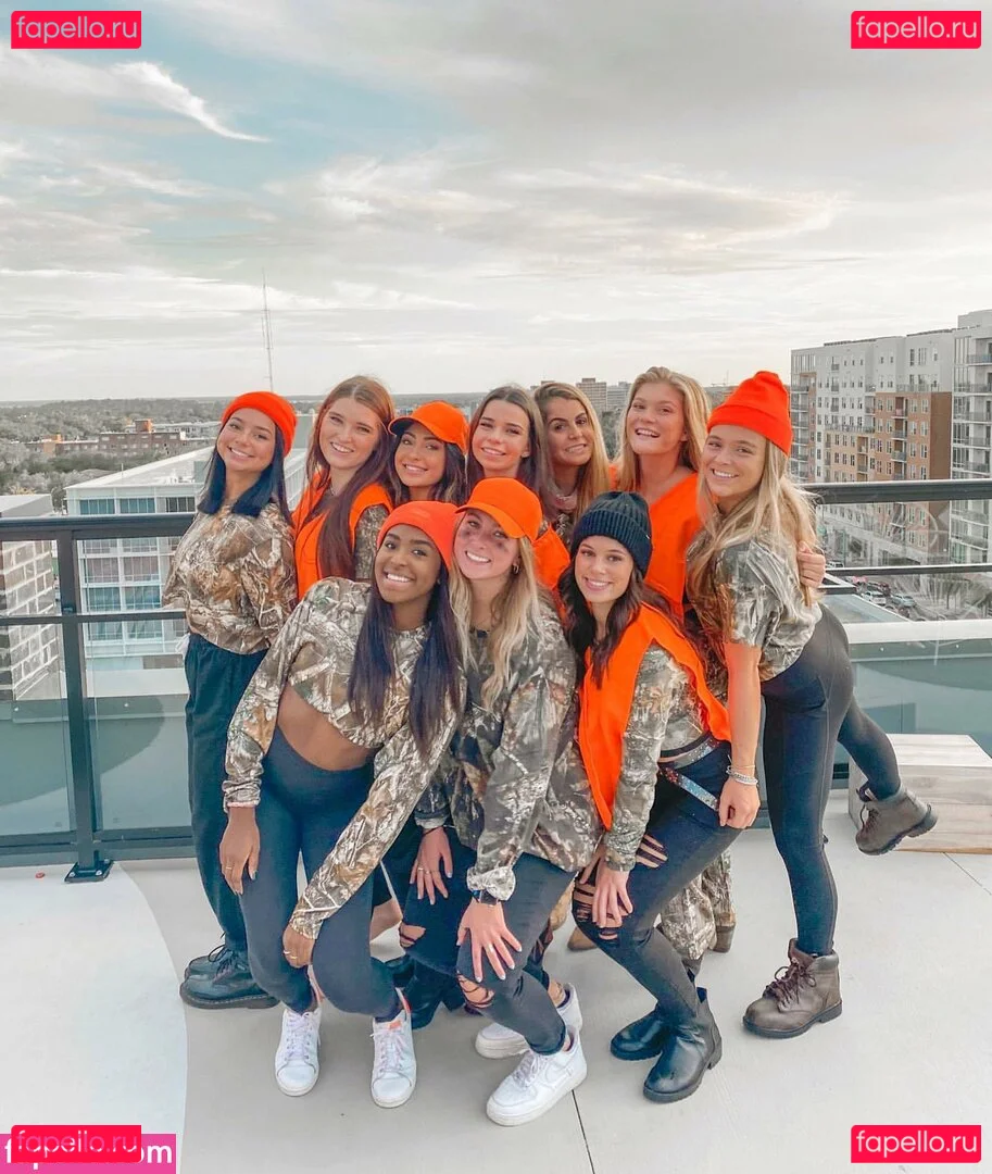 Ariana Ceant Onlyfans Photo Gallery 