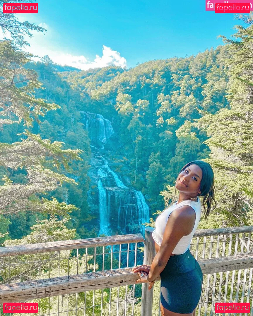 Ariana Ceant Onlyfans Photo Gallery 