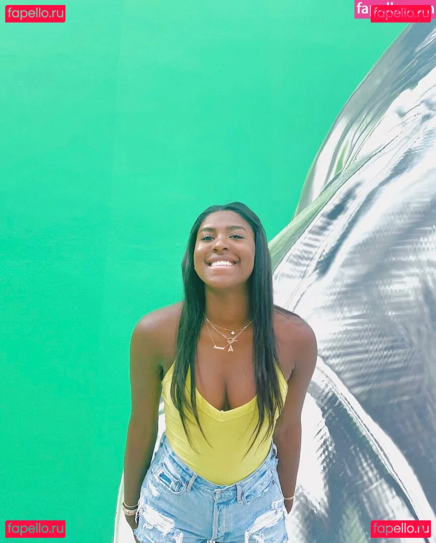 Ariana Ceant Onlyfans Photo Gallery 