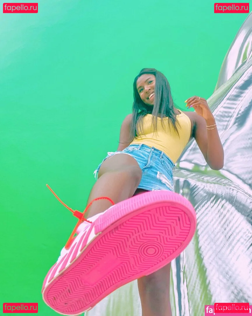 Ariana Ceant Onlyfans Photo Gallery 