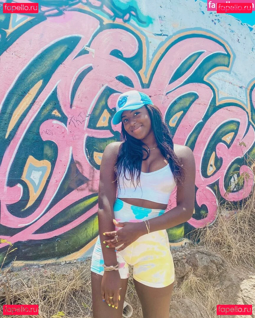 Ariana Ceant Onlyfans Photo Gallery 