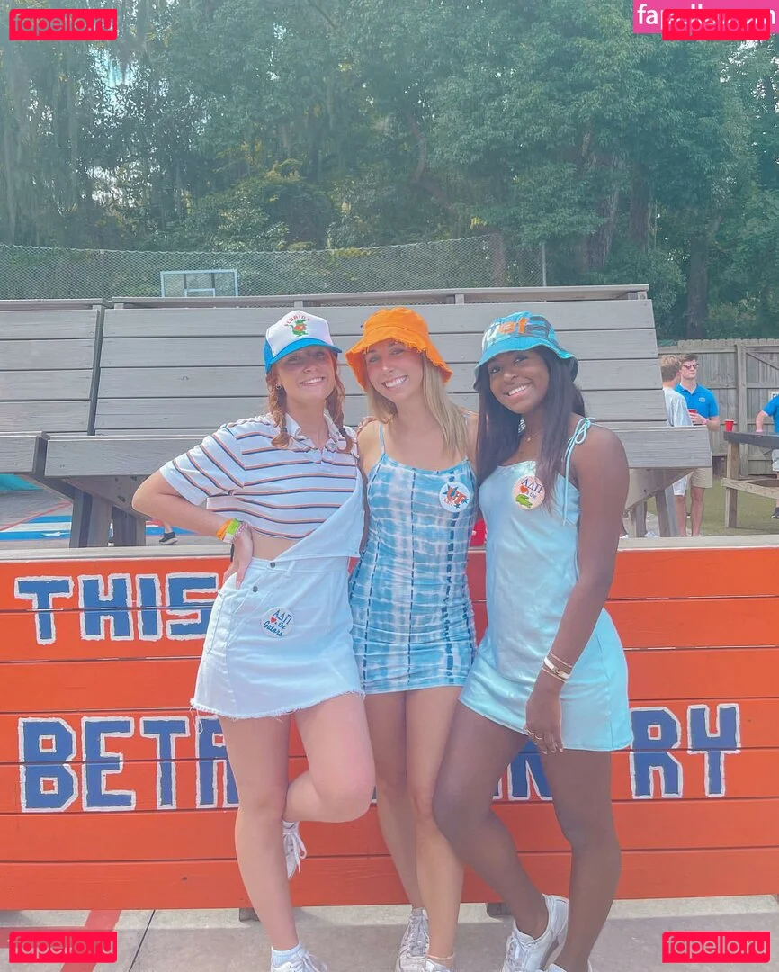 Ariana Ceant Onlyfans Photo Gallery 