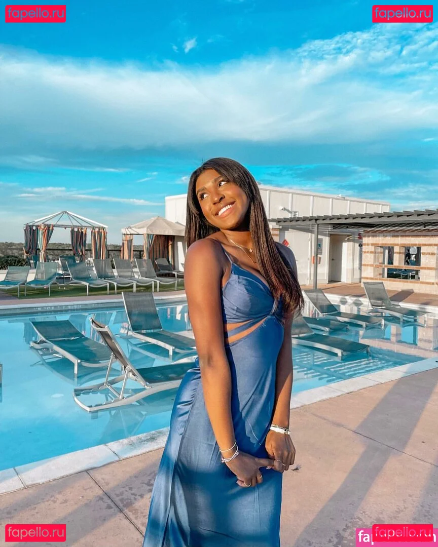 Ariana Ceant Onlyfans Photo Gallery 