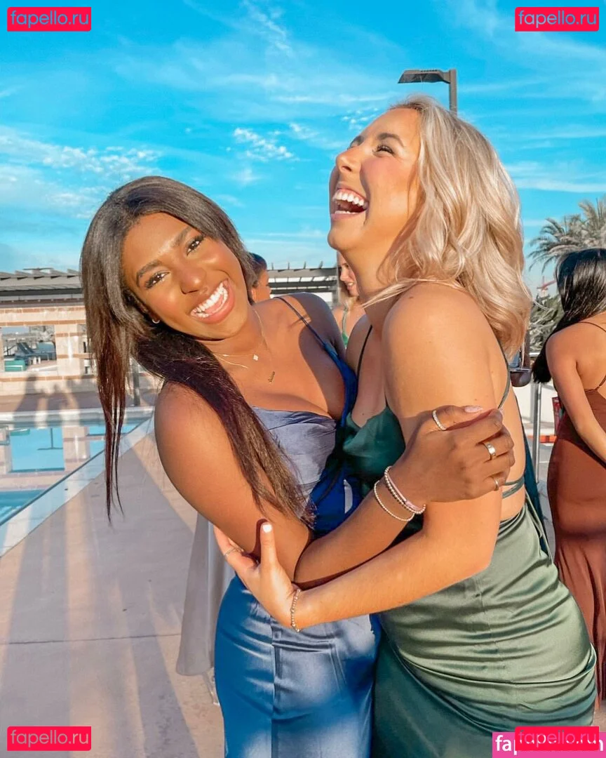 Ariana Ceant Onlyfans Photo Gallery 