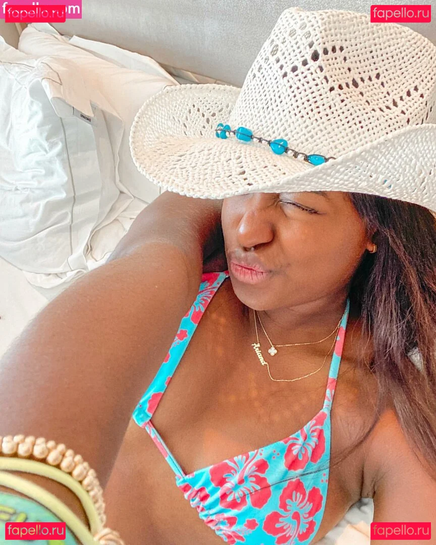 Ariana Ceant Onlyfans Photo Gallery 