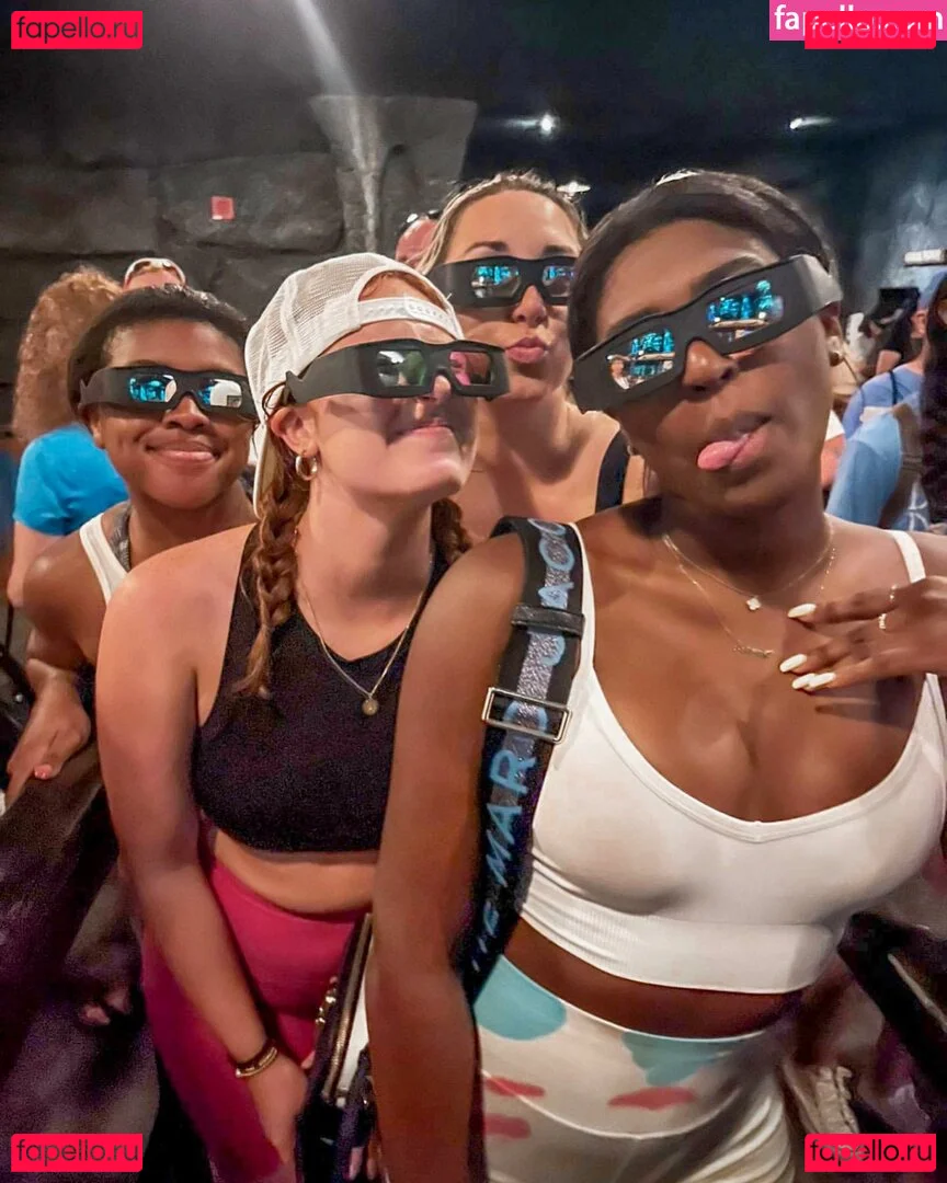 Ariana Ceant Onlyfans Photo Gallery 