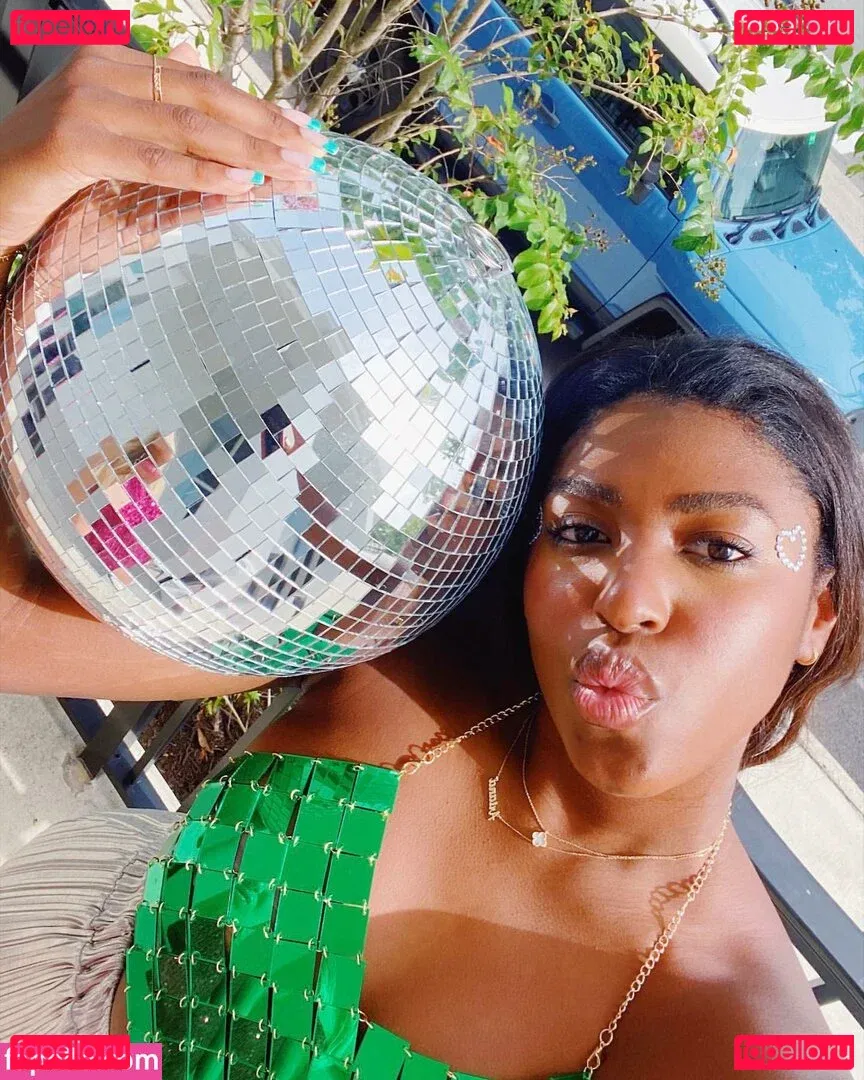 Ariana Ceant Onlyfans Photo Gallery 