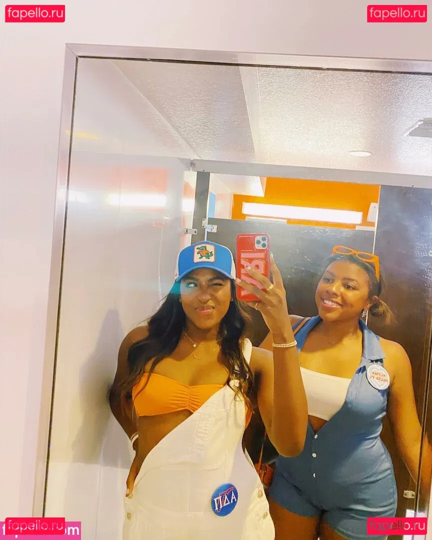 Ariana Ceant Onlyfans Photo Gallery 