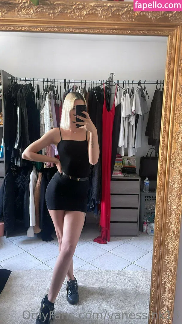 vanessa_paris Onlyfans Photo Gallery 