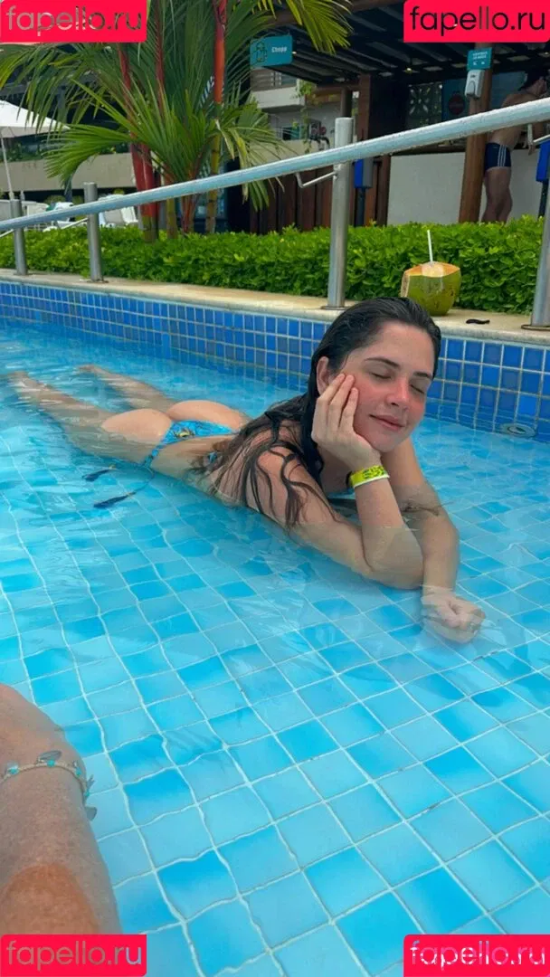 Renata Elizabeth Onlyfans Photo Gallery 
