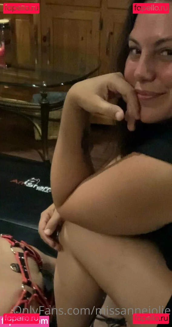 missannejolie Onlyfans Photo Gallery 