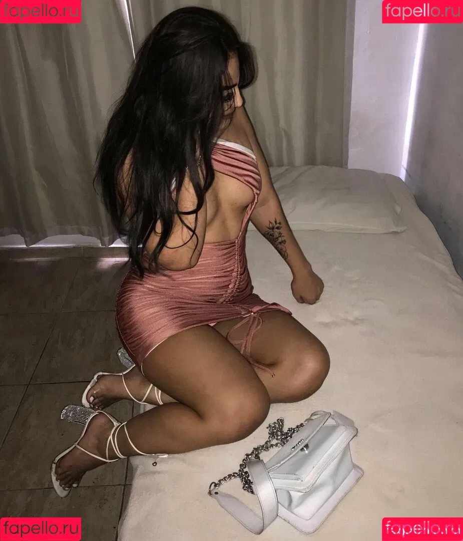 Isabela Libaroni Onlyfans Photo Gallery 