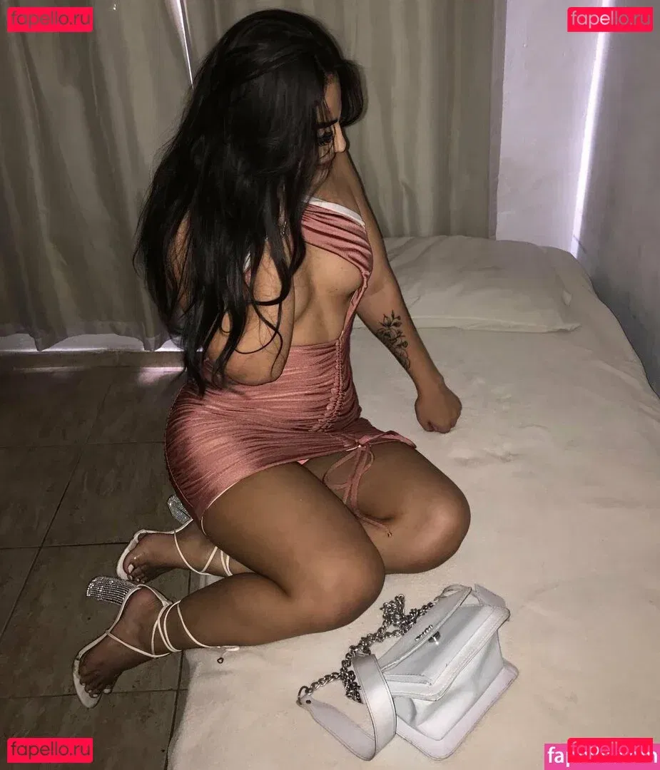 Isabela Libaroni Onlyfans Photo Gallery 