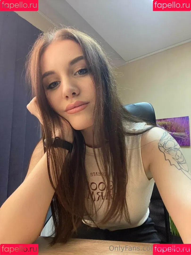 marrllaa Onlyfans Photo Gallery 