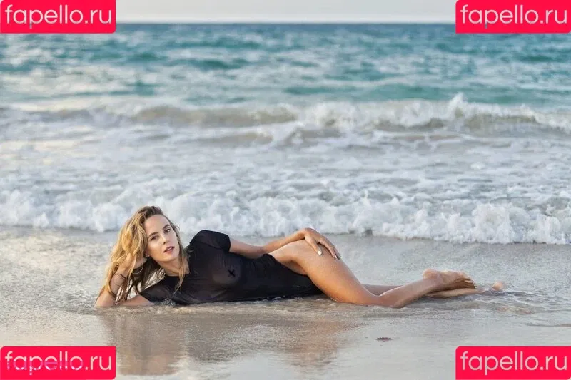 Tova Golan Onlyfans Photo Gallery 