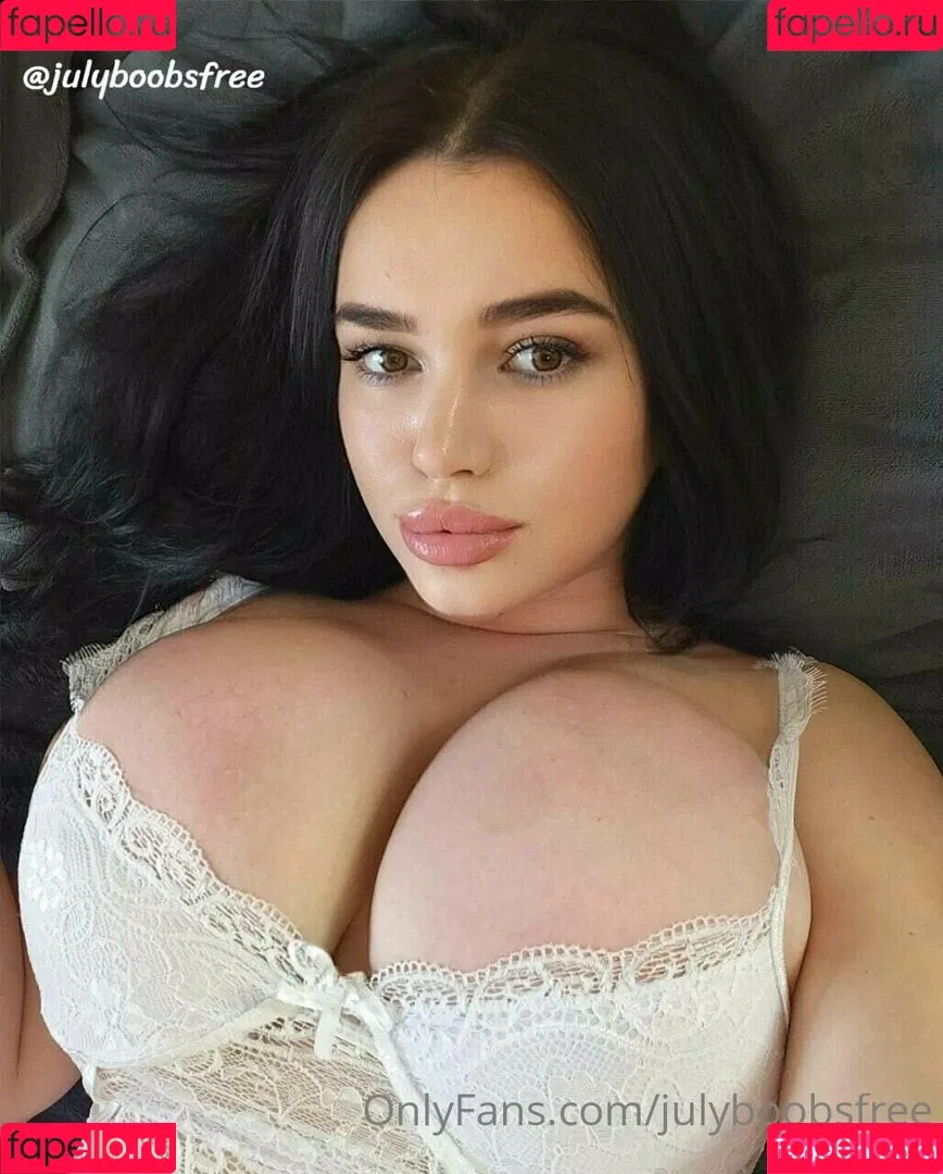 julyboobsfree Onlyfans Photo Gallery 