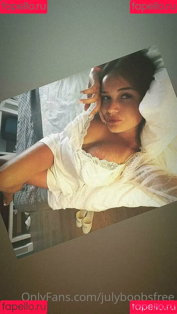 julyboobsfree Onlyfans Photo Gallery 