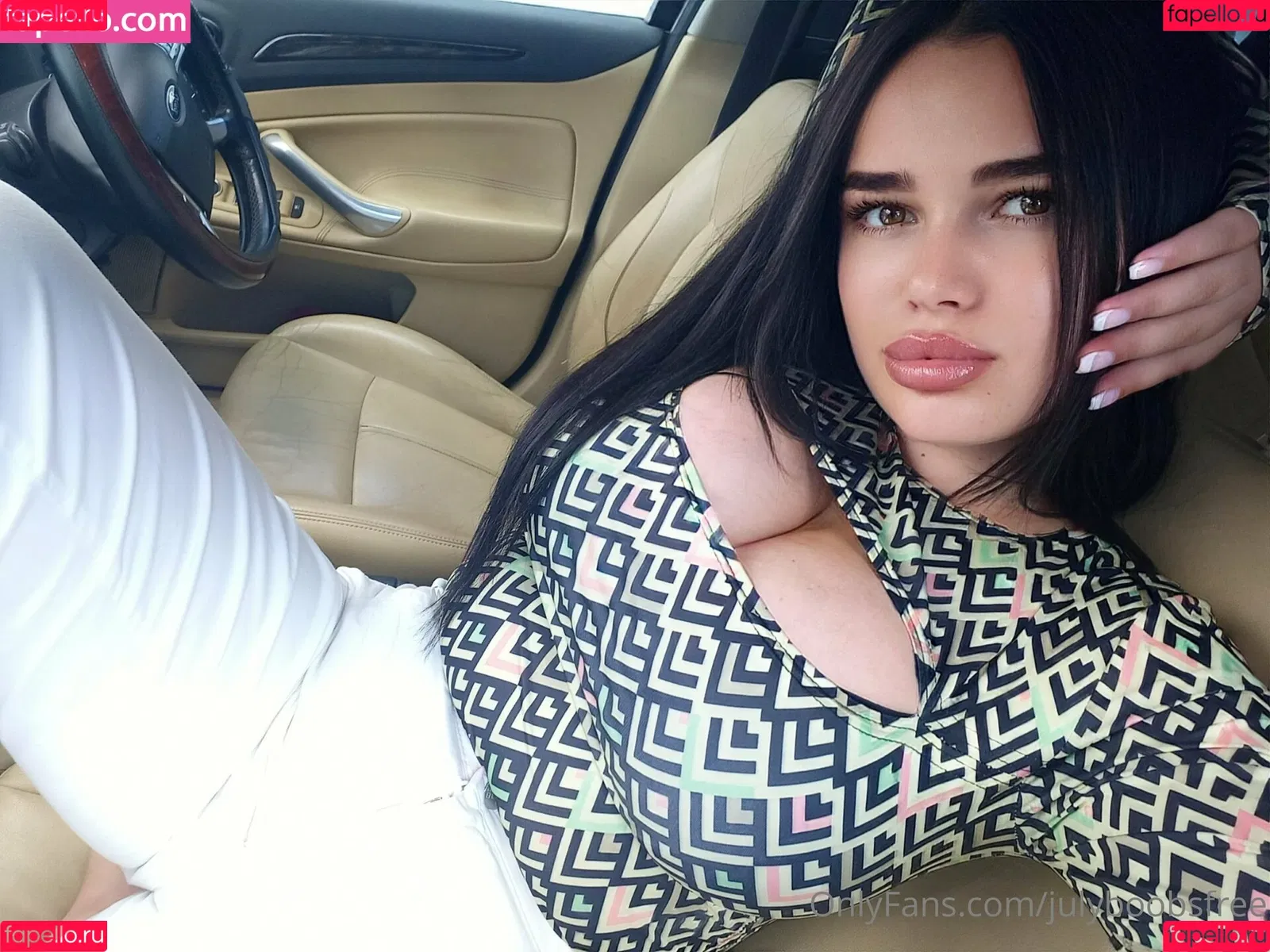 julyboobsfree Onlyfans Photo Gallery 