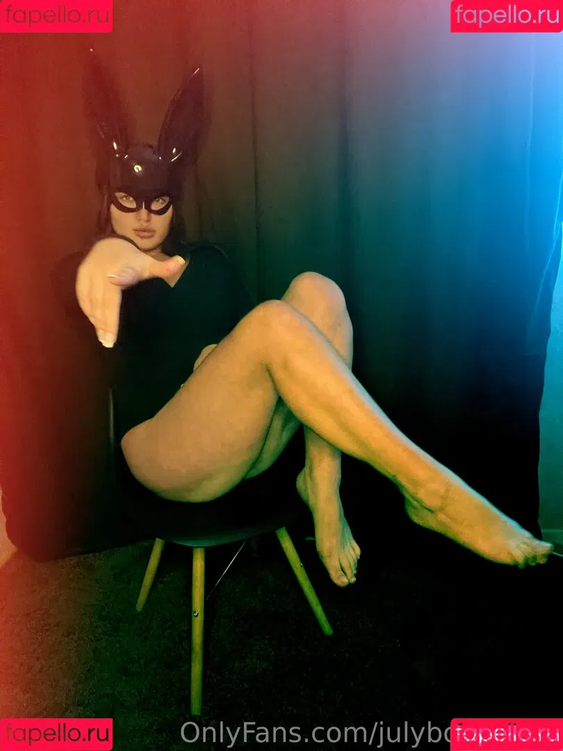 julyboobsfree Onlyfans Photo Gallery 