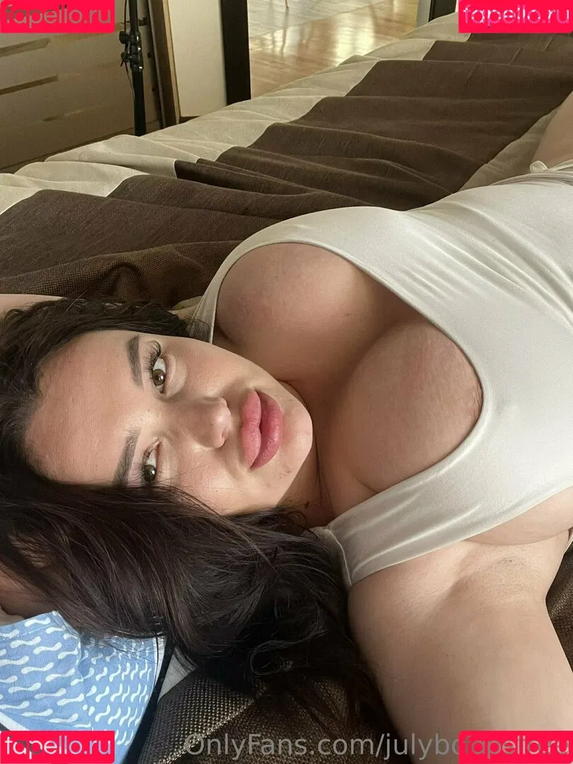 julyboobsfree Onlyfans Photo Gallery 