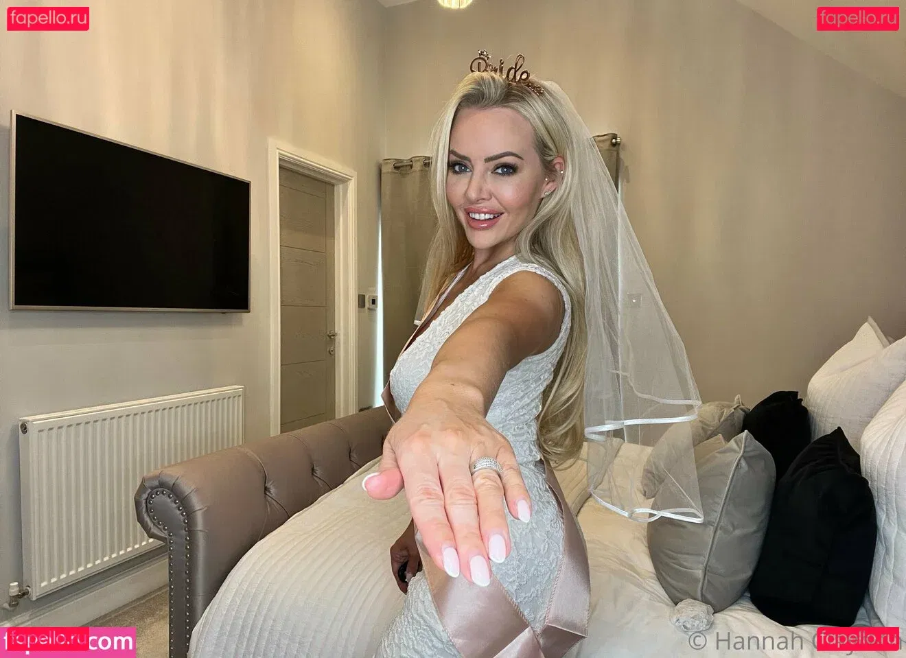 Hannah Claydon Onlyfans Photo Gallery 