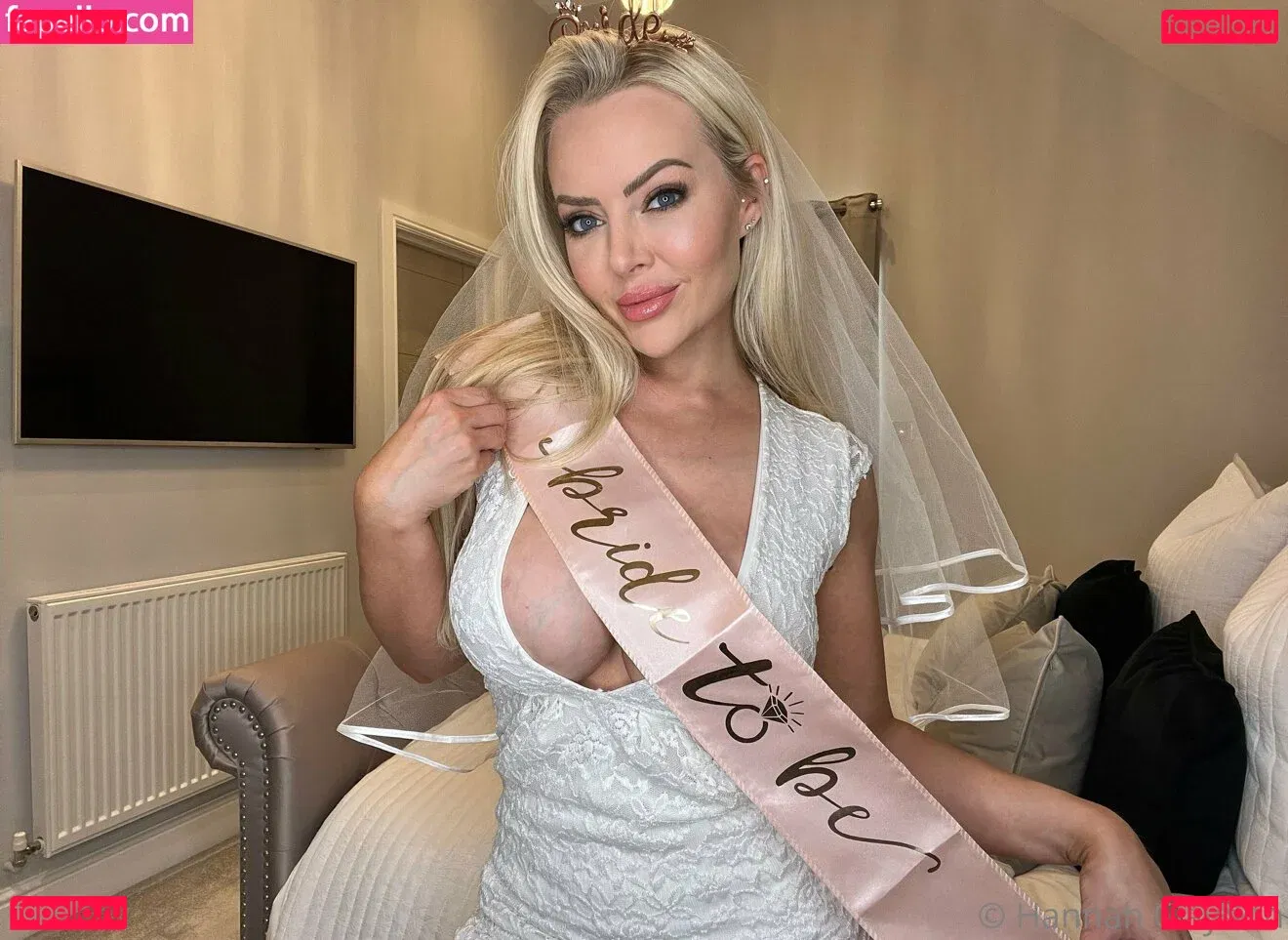 Hannah Claydon Onlyfans Photo Gallery 