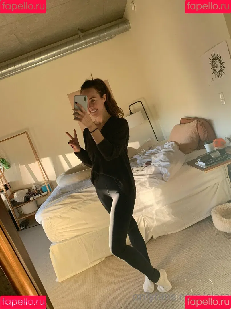 clara Onlyfans Photo Gallery 