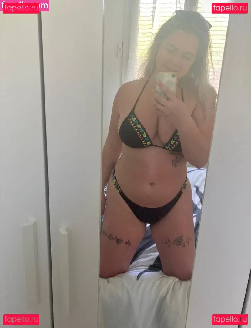 clara Onlyfans Photo Gallery 