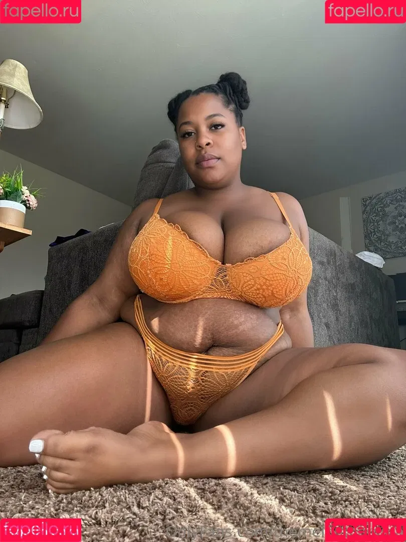 themelonmamma Onlyfans Photo Gallery 