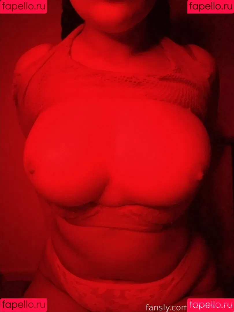 tu_bub4lu Onlyfans Photo Gallery 