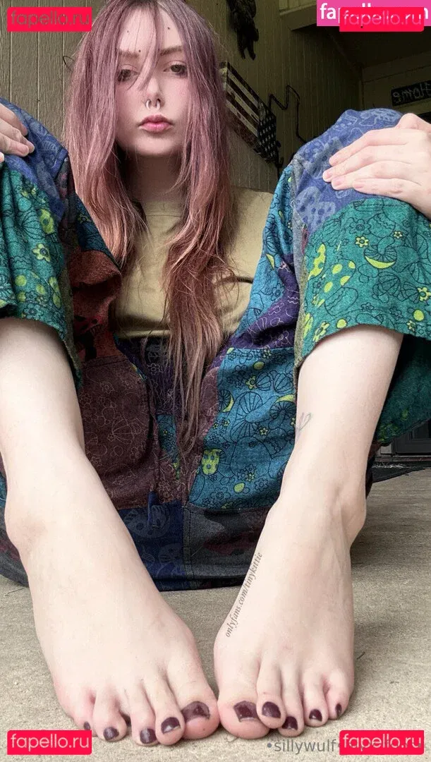 sillywulf Onlyfans Photo Gallery 