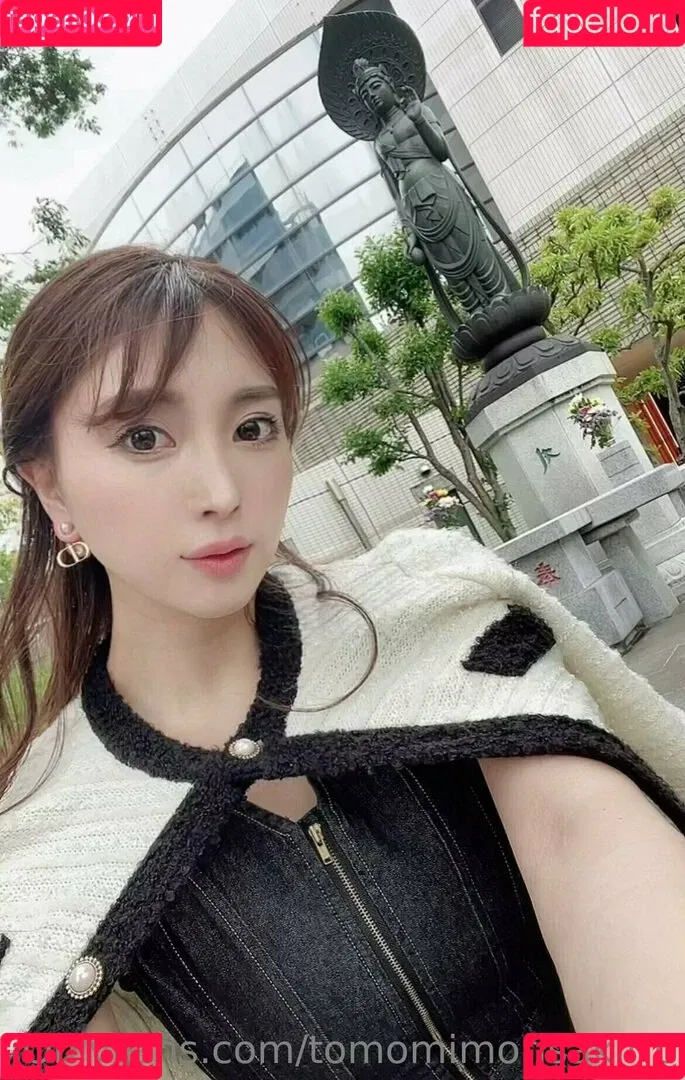 tomomimorisakirip Onlyfans Photo Gallery 