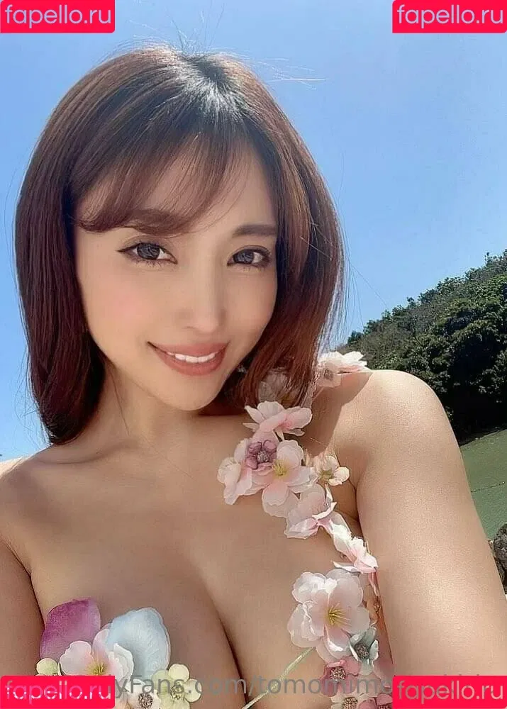 tomomimorisakirip Onlyfans Photo Gallery 