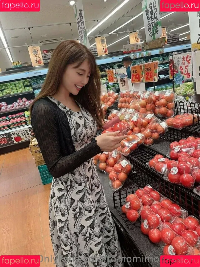 tomomimorisakirip Onlyfans Photo Gallery 