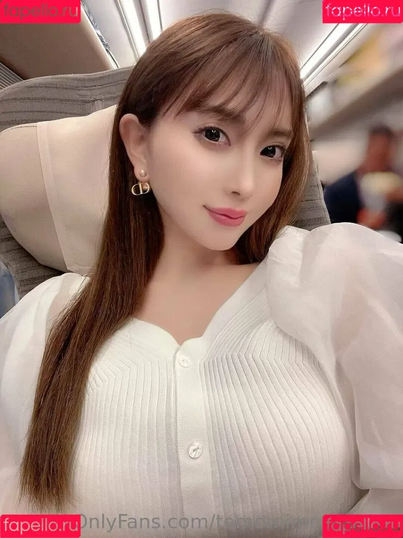 tomomimorisakirip Onlyfans Photo Gallery 