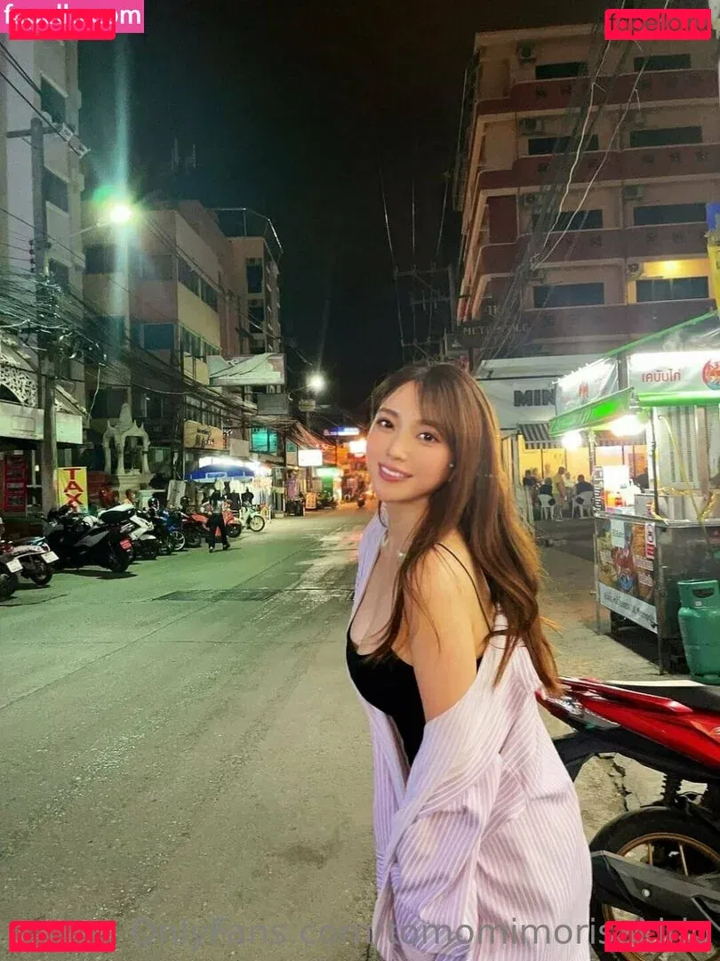 tomomimorisakirip Onlyfans Photo Gallery 